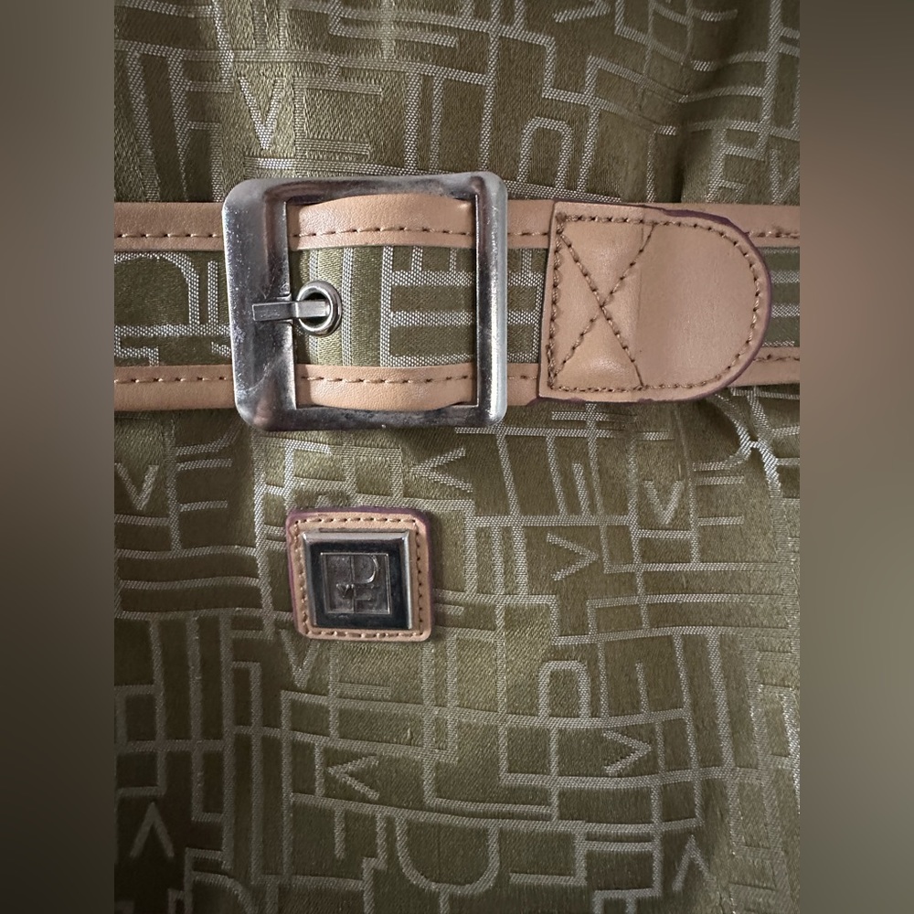 DVF maxi purse - Picture 3 of 10